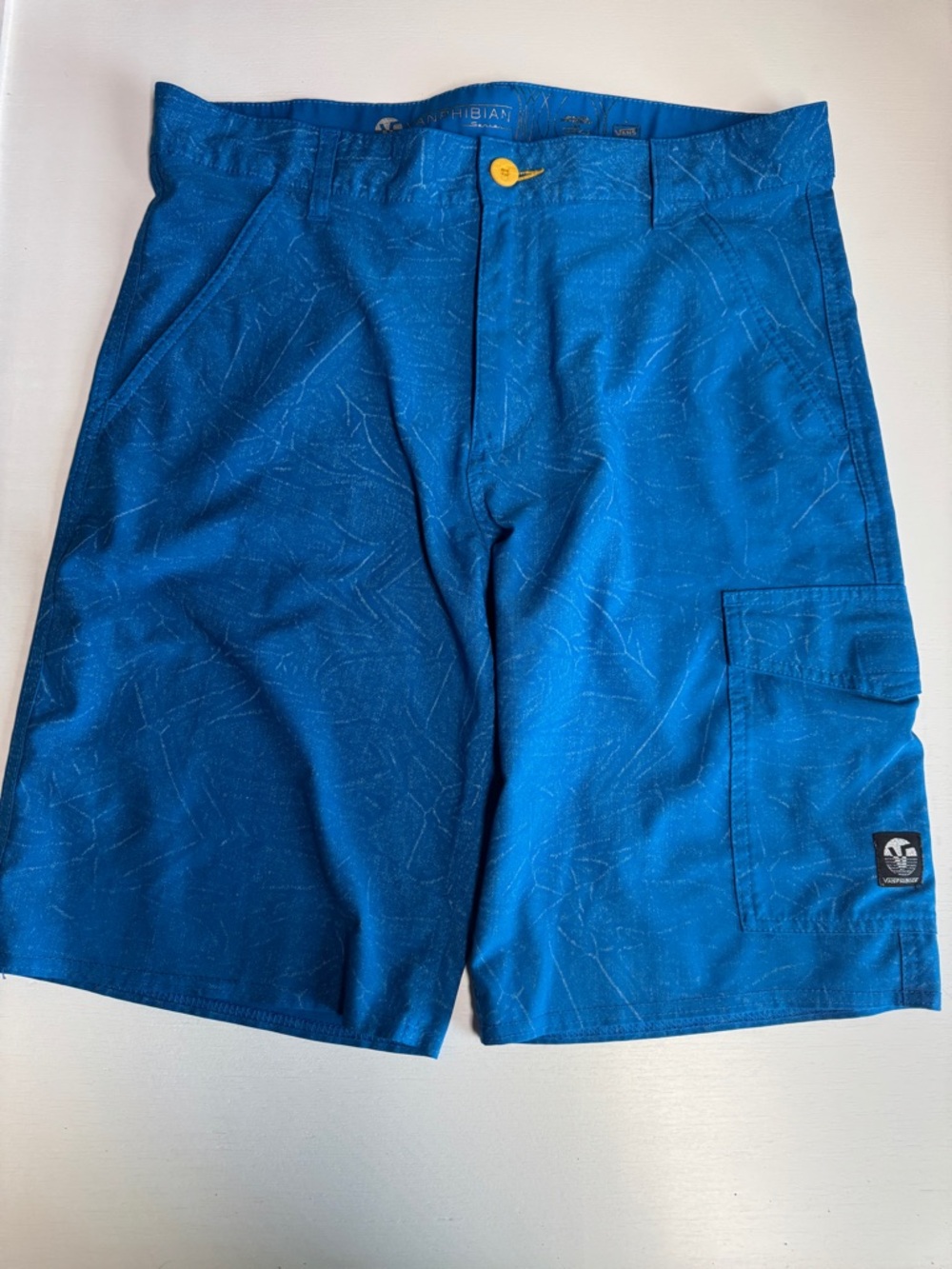 Vans men’s board blue shorts size 34